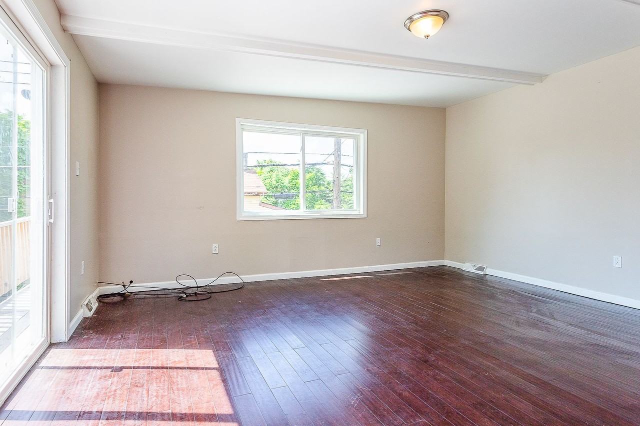 635 Mclain St - Photo 5 of 16