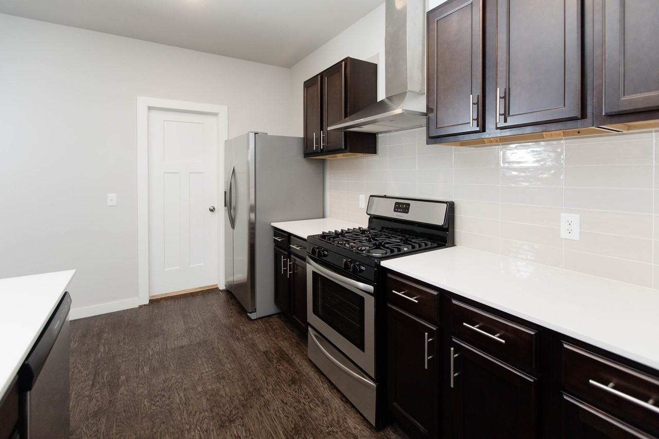 2132 Camino Del Plaza Ln - Photo 7 of 28