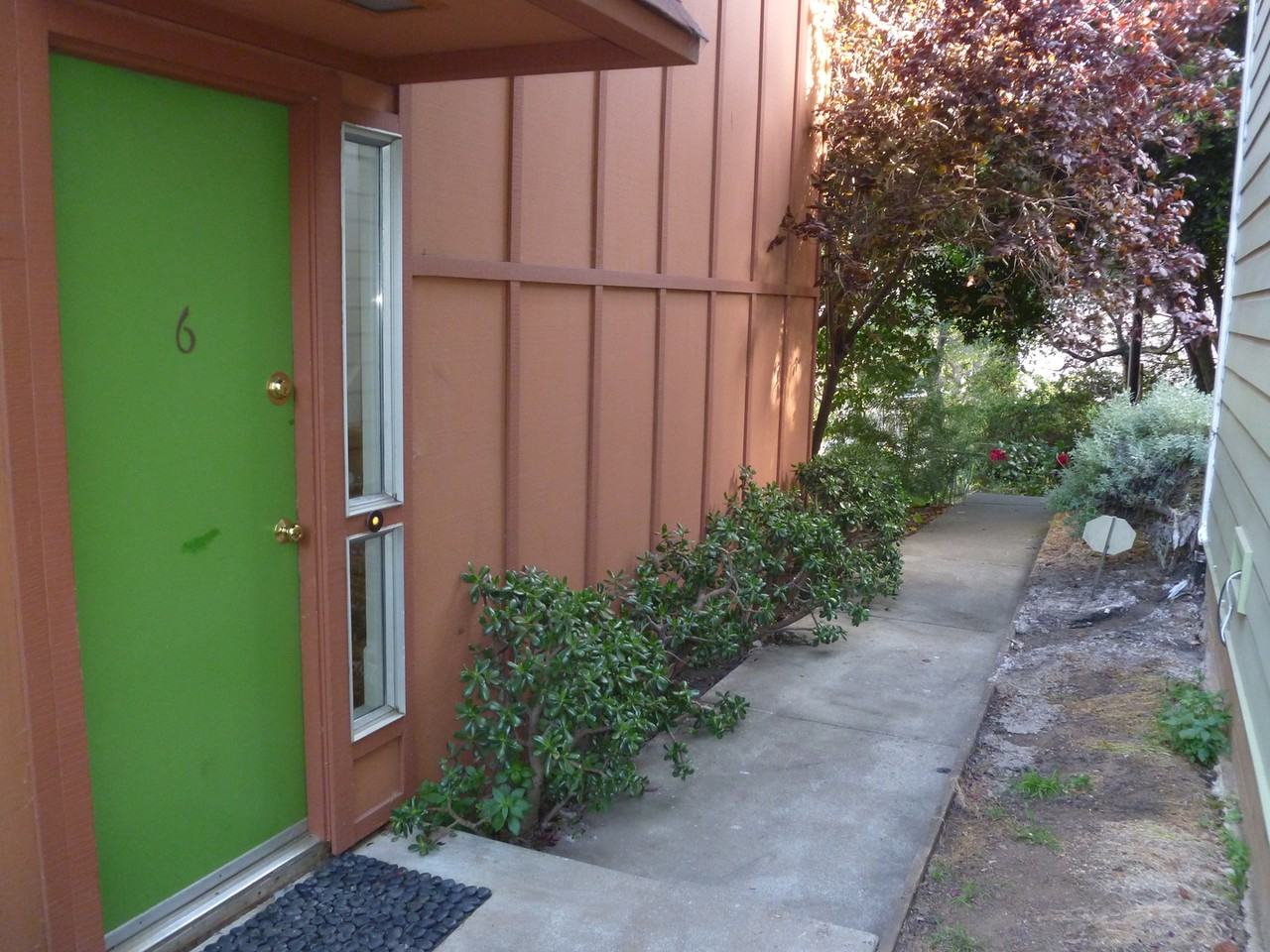 6 Joy St - Photo 2 of 28