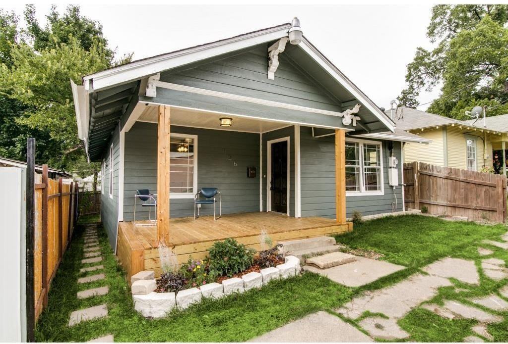 126 Neches St - Photo 2 of 22