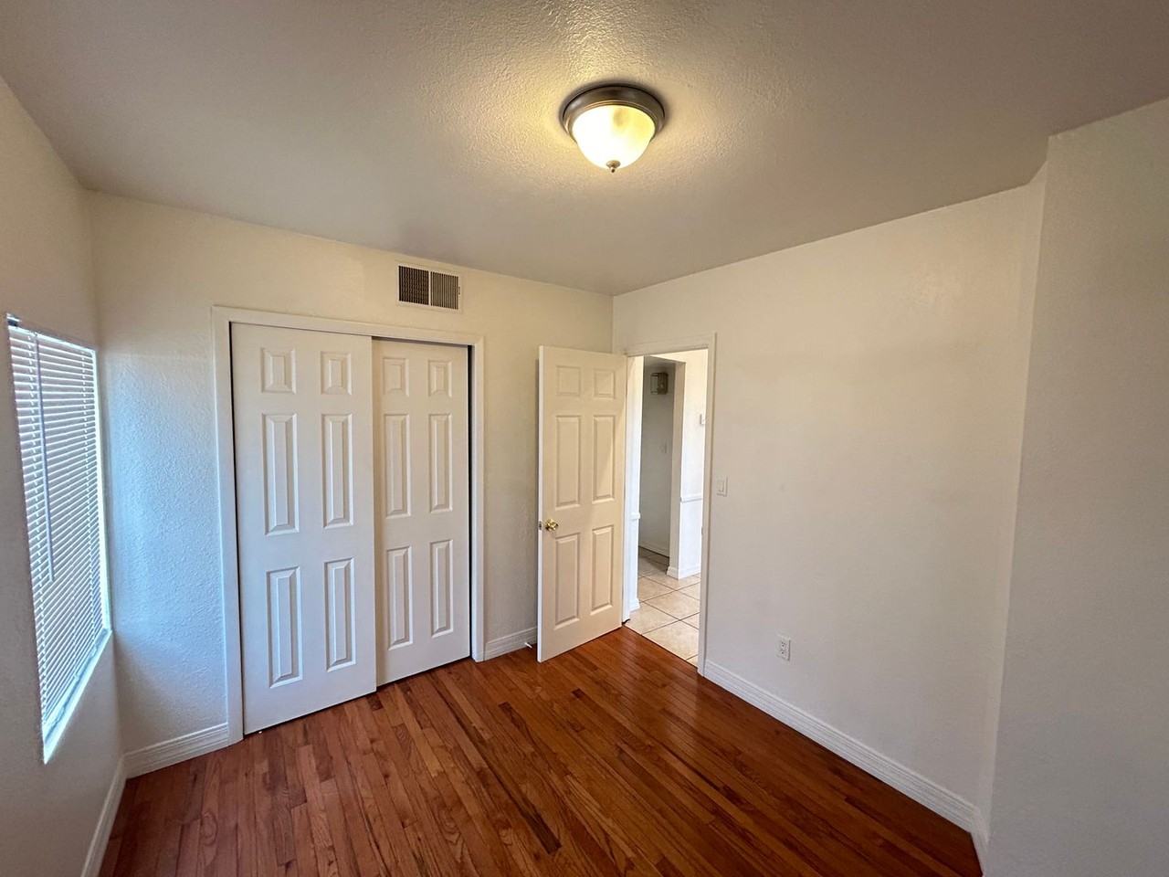 336 W Culver St #3 - Photo 7 of 21