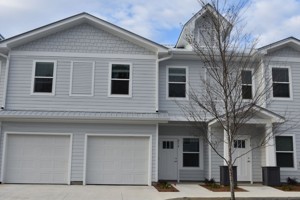 featured image of 214 Date Palm Ln