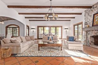 6708 E San Miguel Ave - Photo 1 of 1