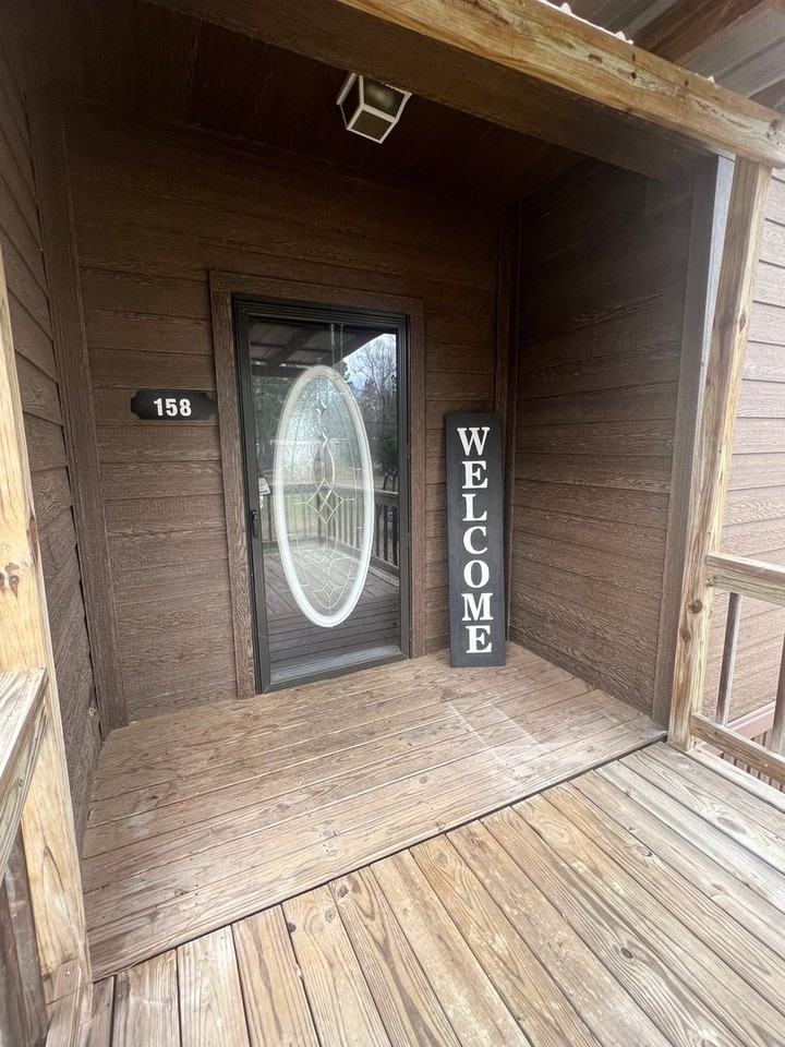 158 Spring Rd - Photo 2 of 20