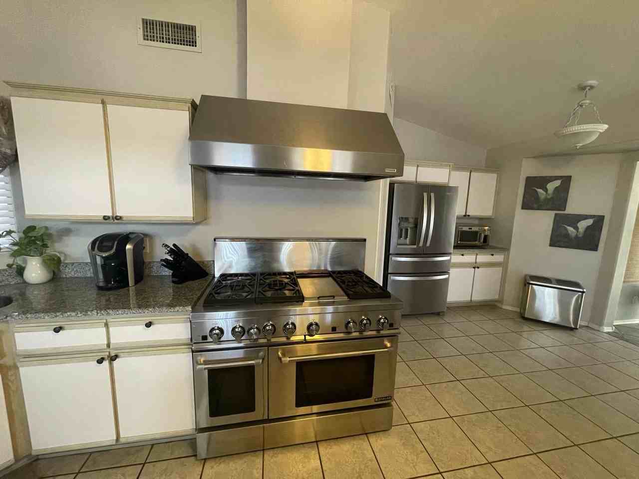 2930 N 154th Dr - Photo 3 of 20