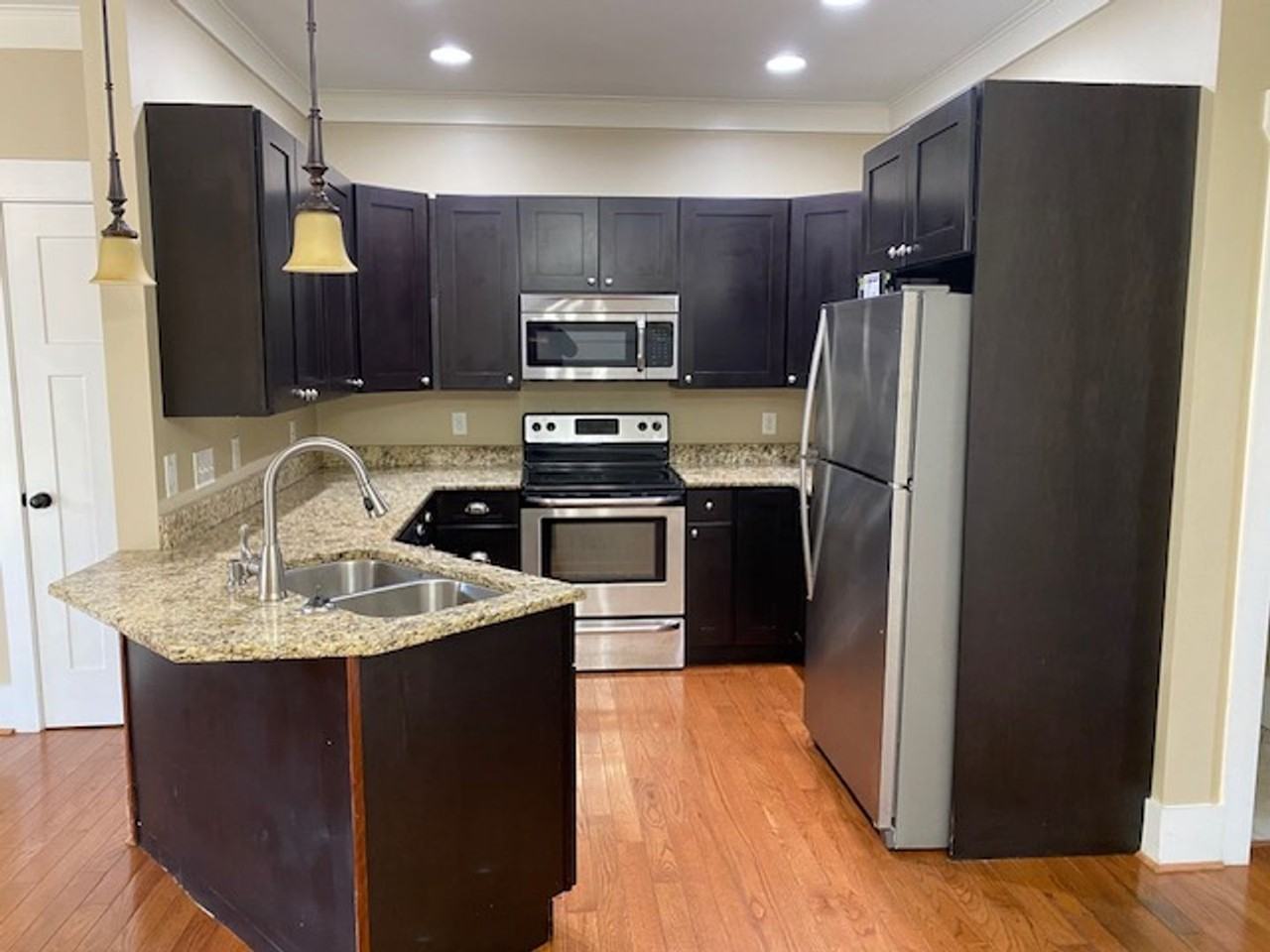 2020 Fletcher Rd Nw - Photo 5 of 13