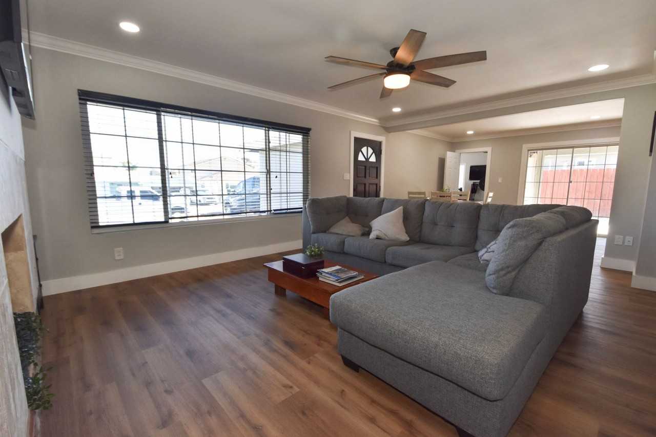 1472 14th St - Photo 5 of 19