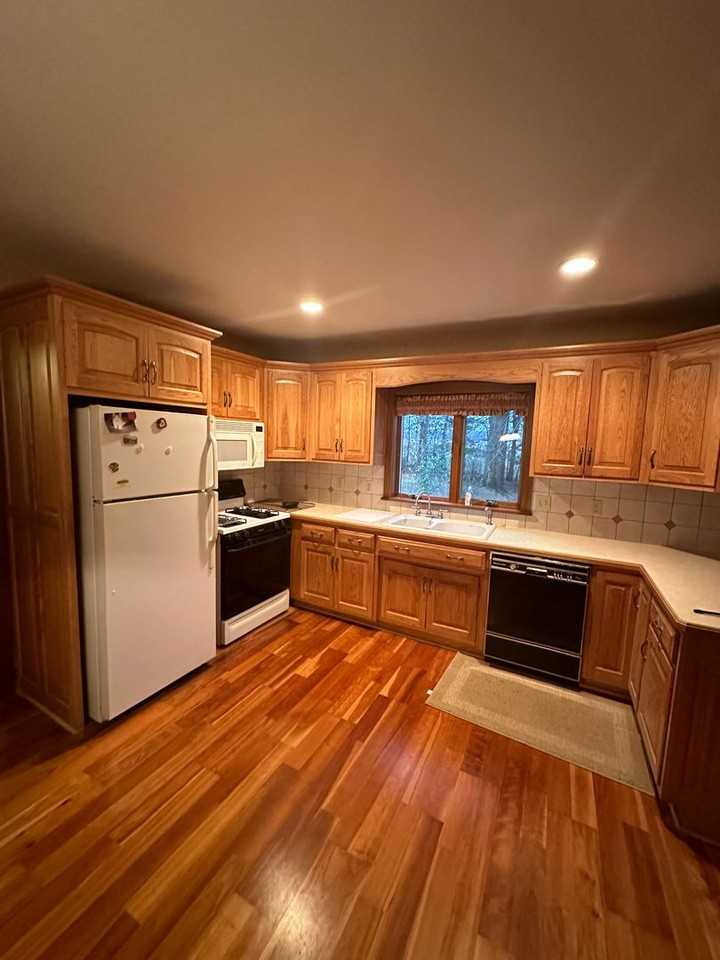 3731 E Smithville Western Rd - Photo 3 of 9