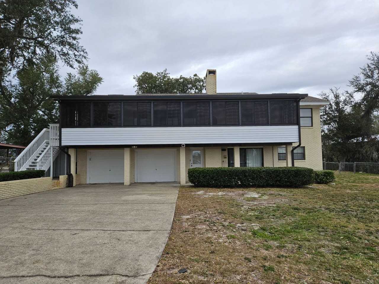 1437 Parkway Dr - Photo 2 of 19