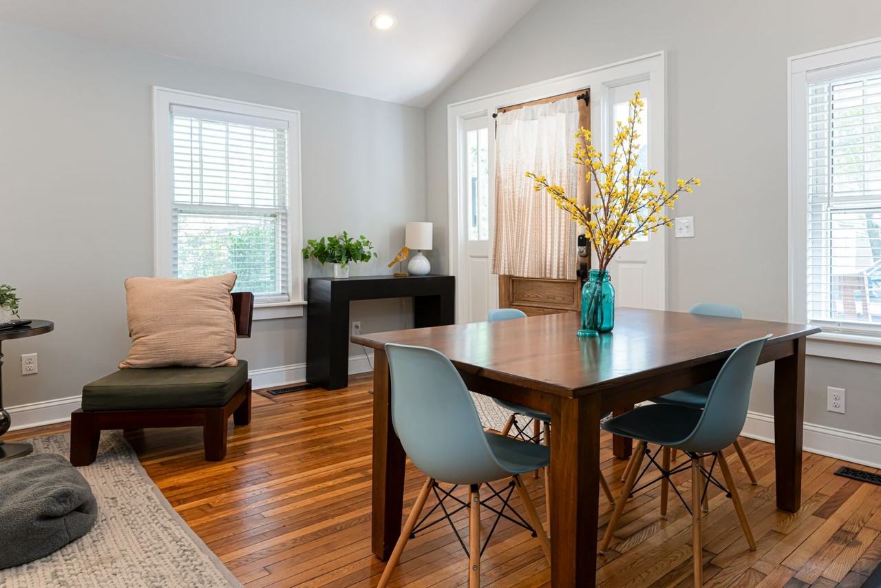 96 Flint St - Photo 4 of 36