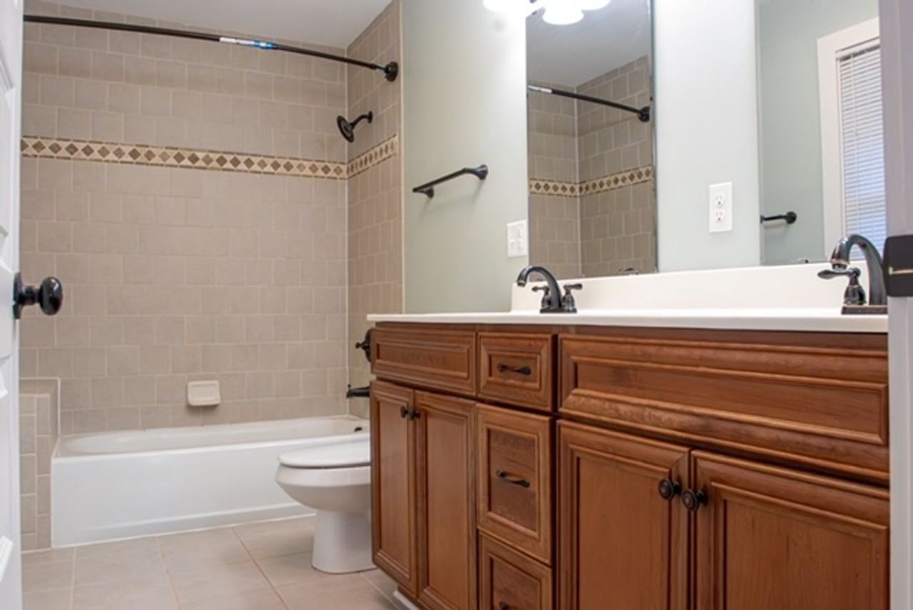 406 Kerlee Heights Rd - Photo 5 of 12