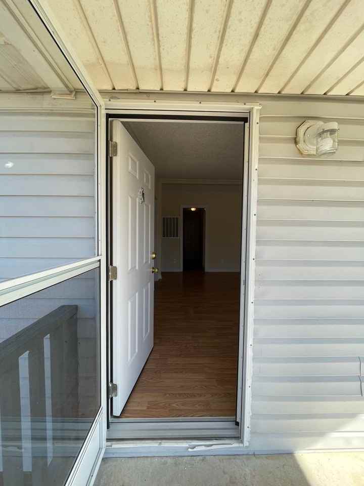 32 Liberty Ln - Photo 2 of 18