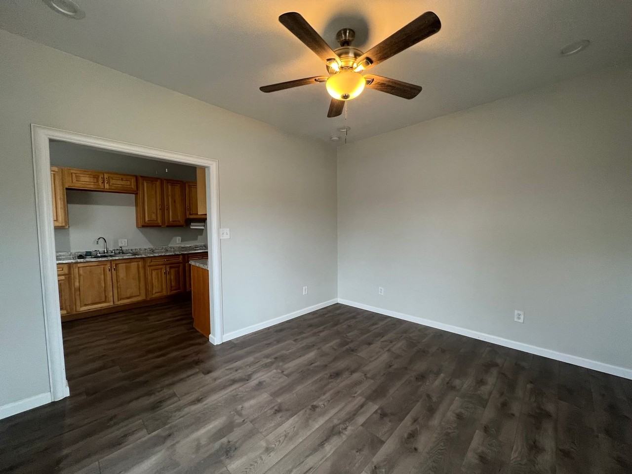 1106 E Taylor St #1 - Photo 6 of 21