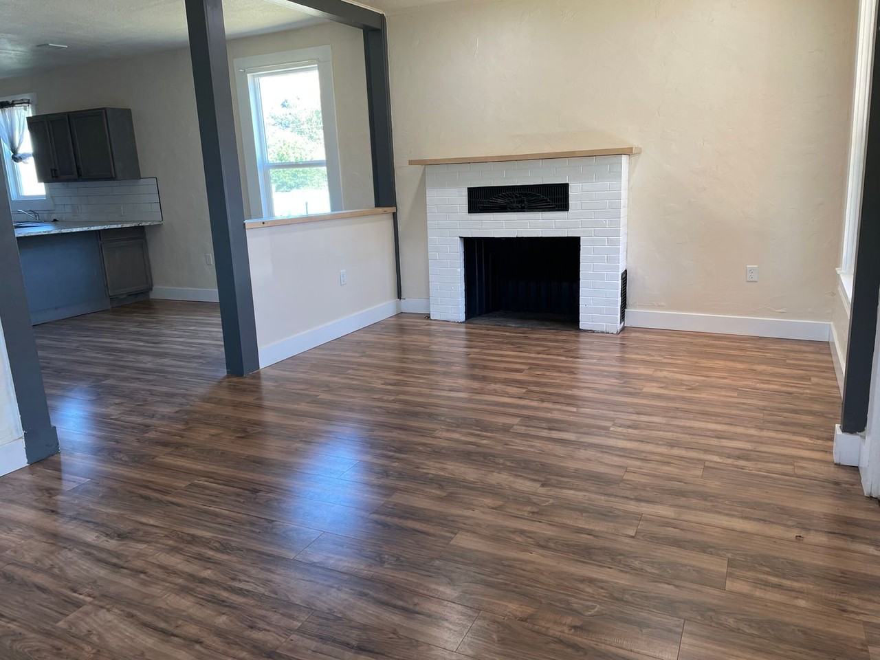 1608 Se Mill St - Photo 3 of 23