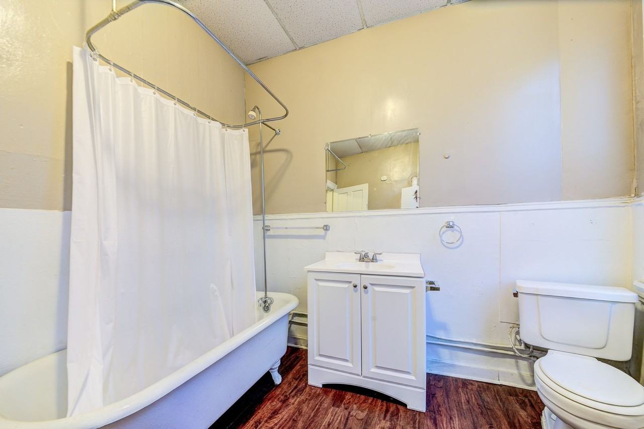 1927 Arlington Ave - Photo 7 of 11