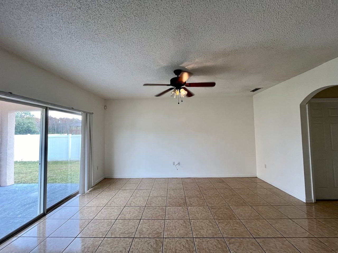 4445 Maple Chase Trl - Photo 6 of 23