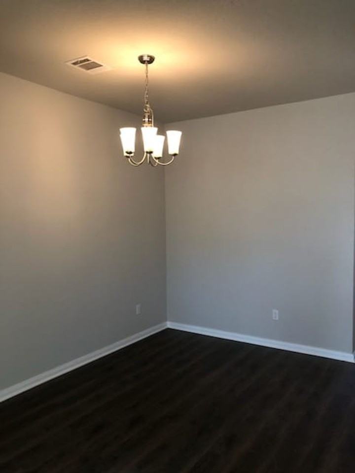 120 Fair Anne Dr - Photo 4 of 35