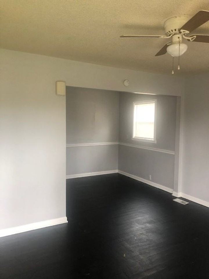 42 4th Ave Se - Photo 3 of 11