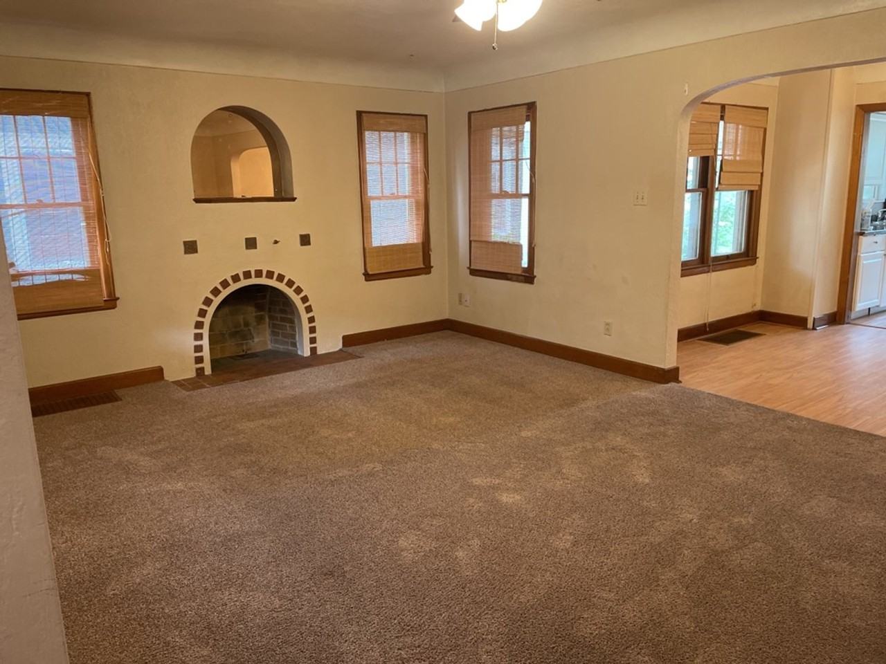 1925 8th Ave - Photo 3 of 31