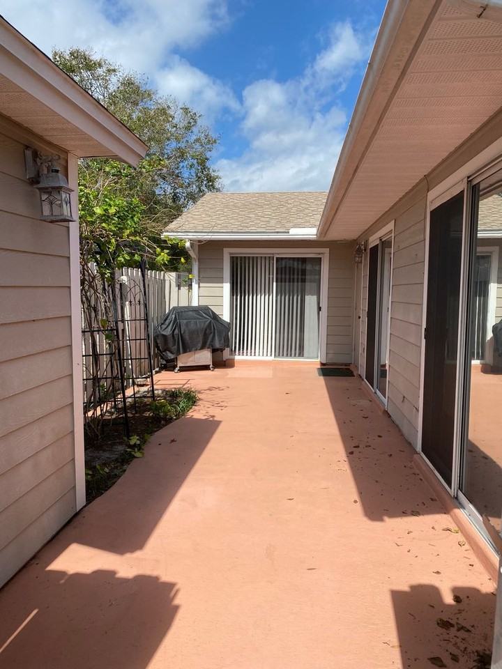 1927 Quail Ridge Ct #1403 - Photo 2 of 32