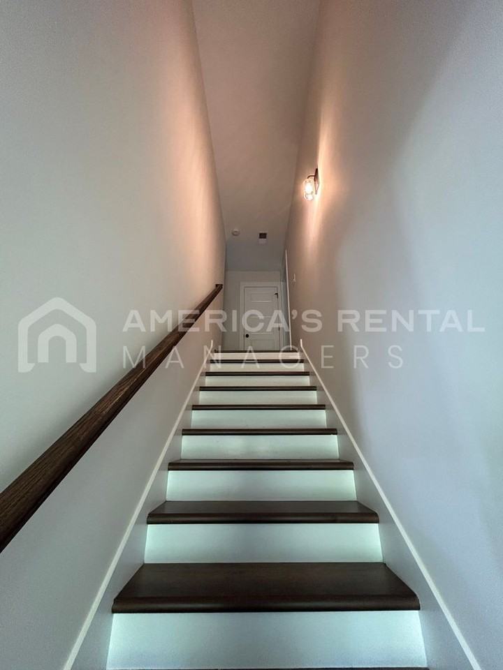 3810 Weatherstone Way - Photo 6 of 27