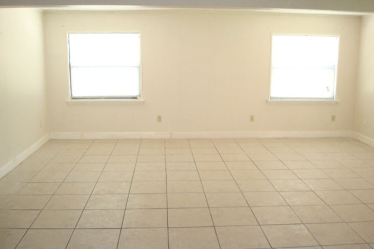 2214 Peach Dr - Photo 7 of 11