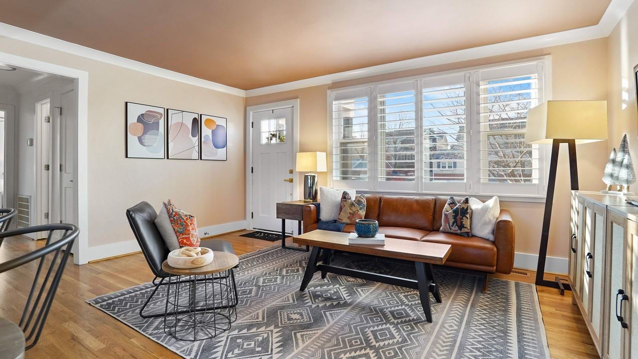 307 Avondale Dr - Photo 6 of 30