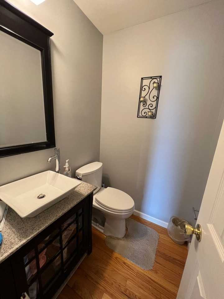 15605 Highcroft Dr - Photo 7 of 23