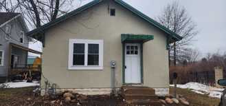 1008 1st Place Northeast - Photo 1 of 1