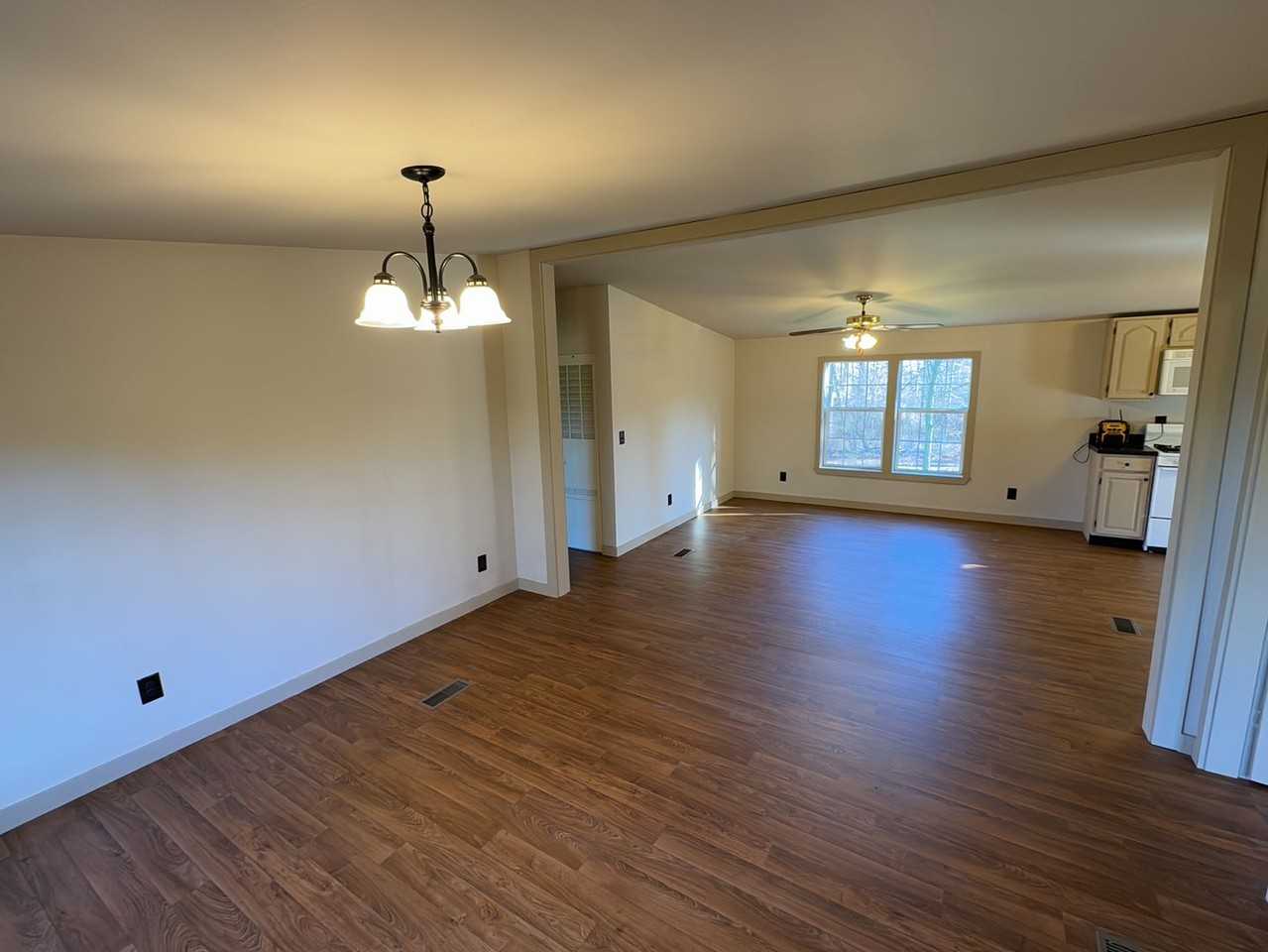 164 W Bruce Rd - Photo 3 of 17