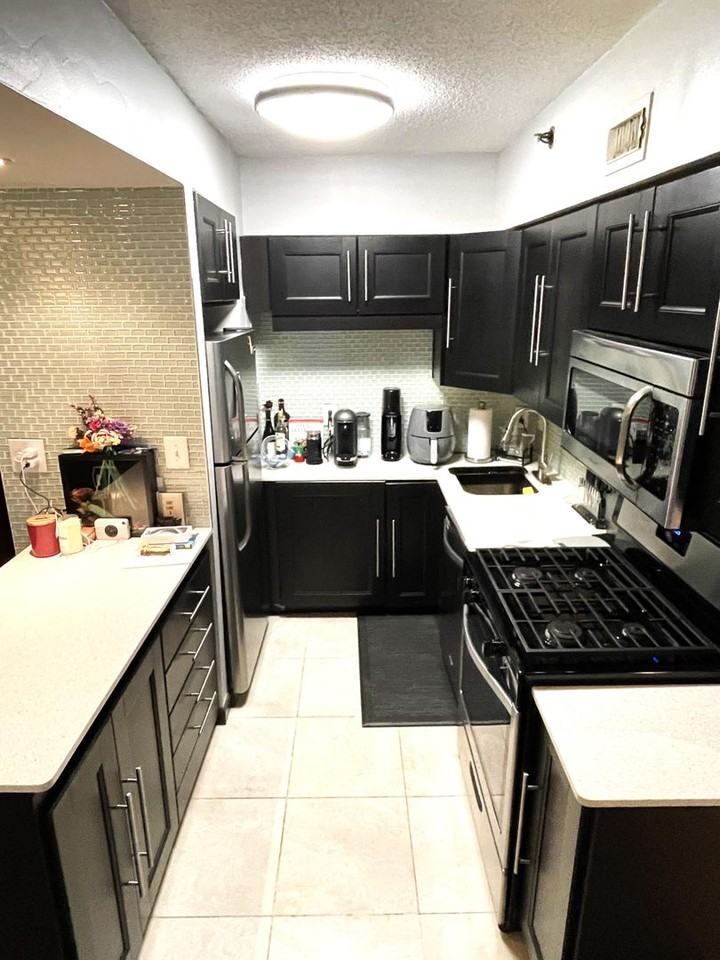 4801 Fairmont Ave - Photo 6 of 21