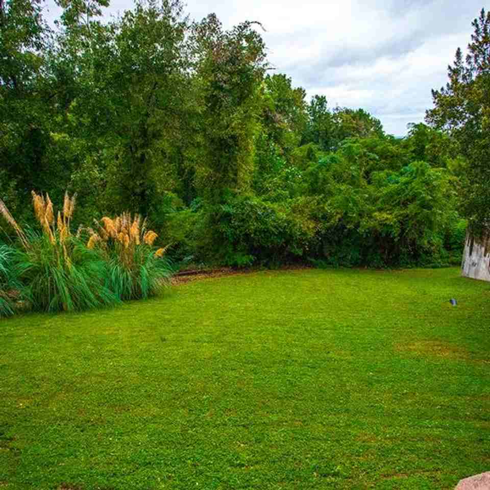 1120 Shades Crest Rd - Photo 4 of 28