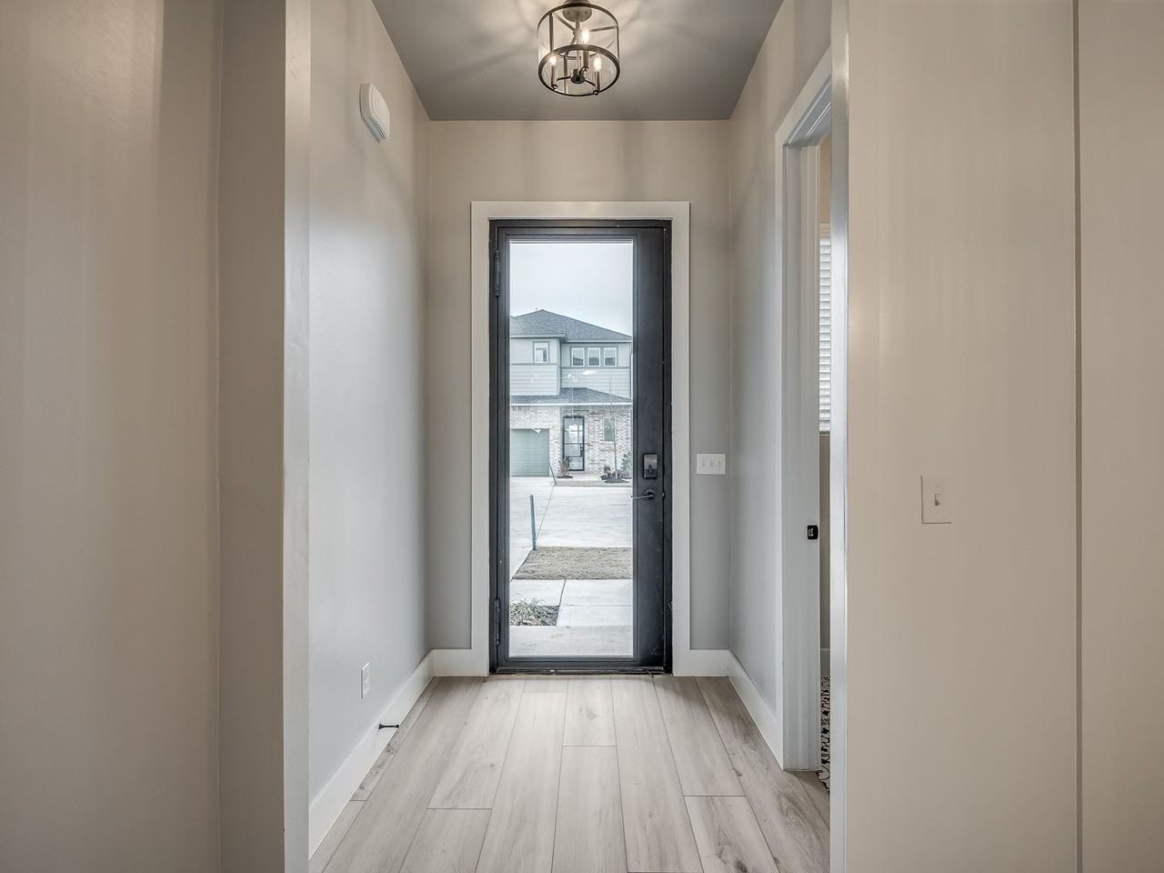 2529 Nw 132nd Pl - Photo 6 of 49