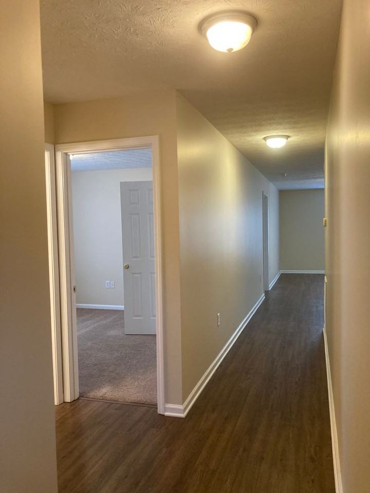 109 Kestrel Ct - Photo 4 of 39