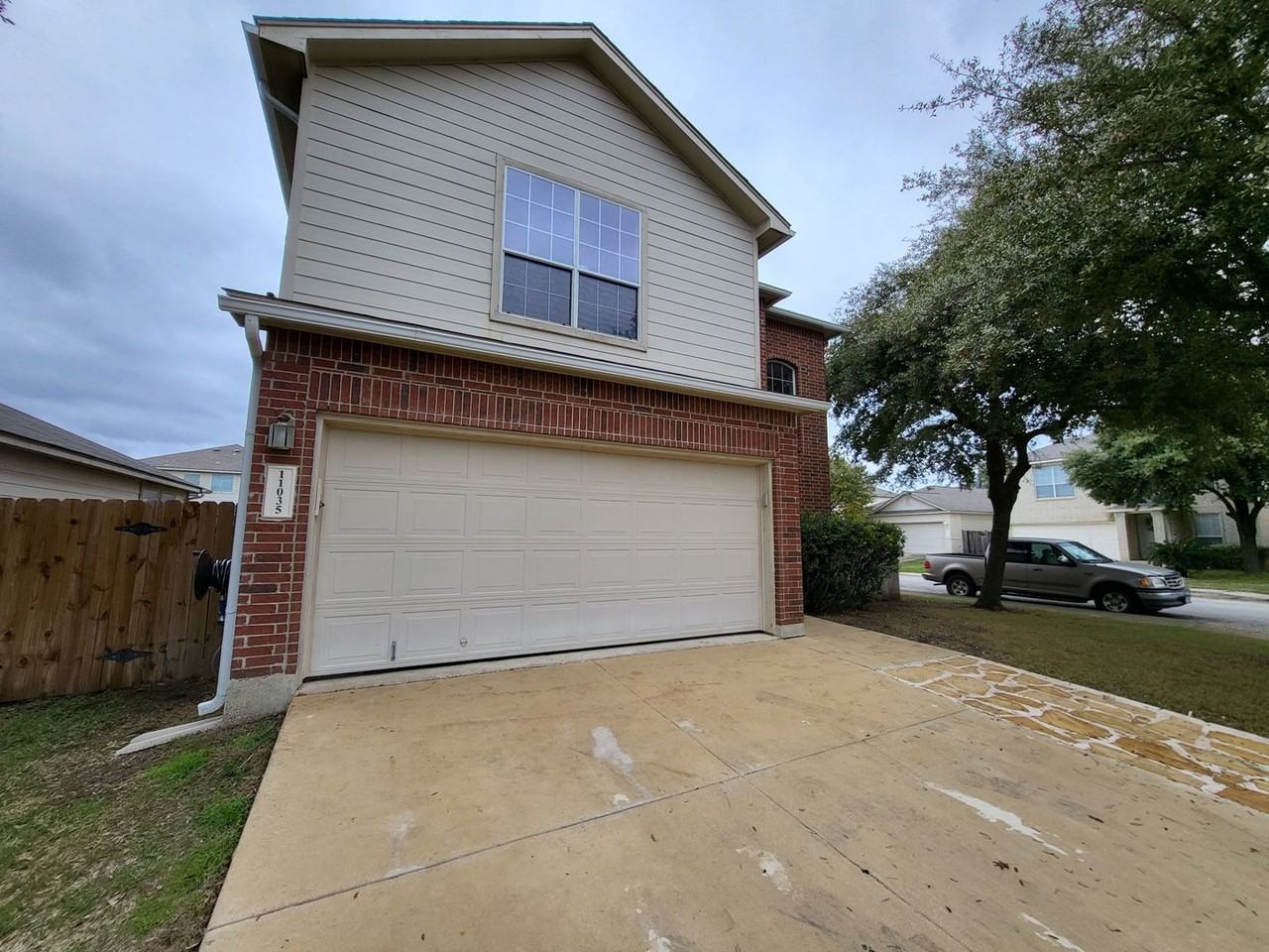 11035 Chicory Fld - Photo 2 of 22