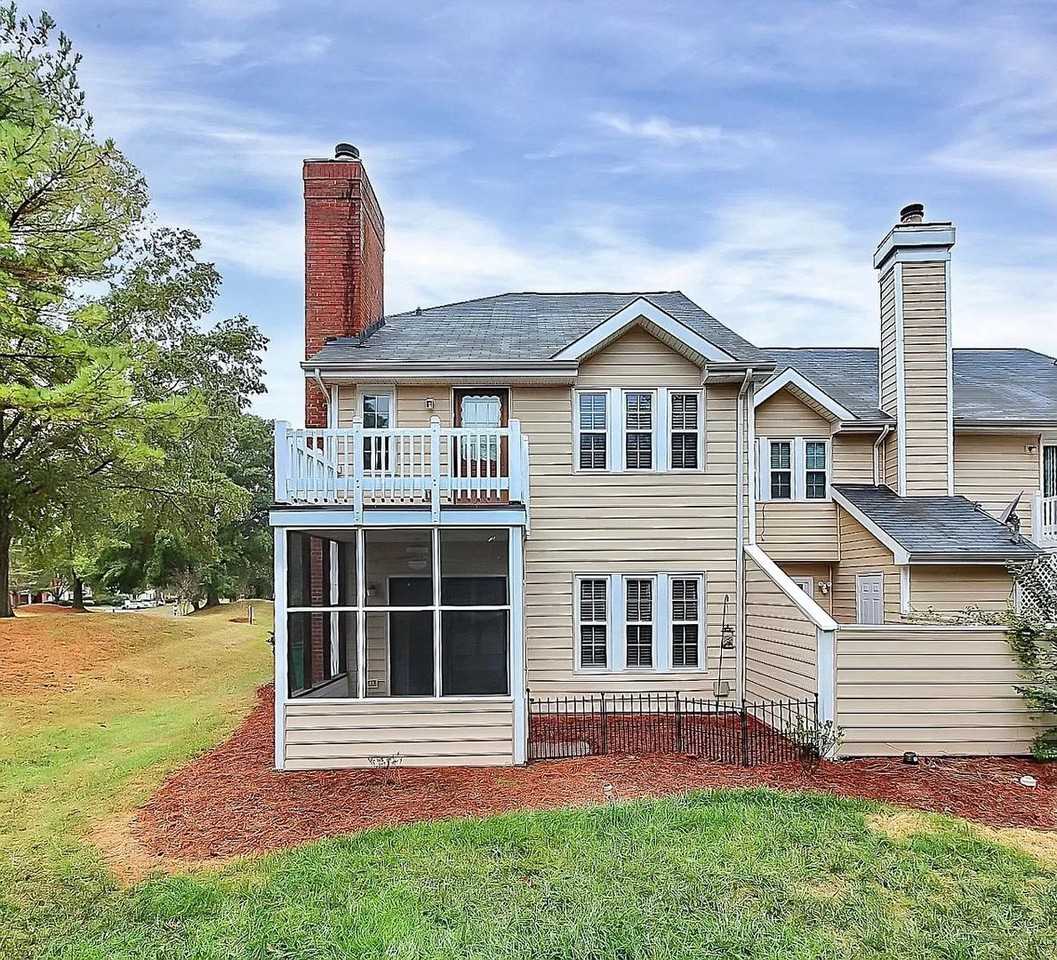 9237 Kings Canyon Dr - Photo 3 of 14