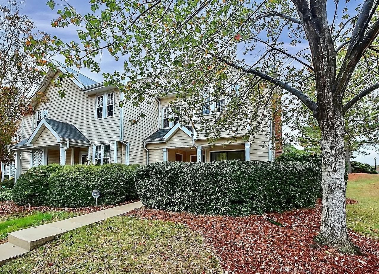 9237 Kings Canyon Dr - Photo 5 of 14