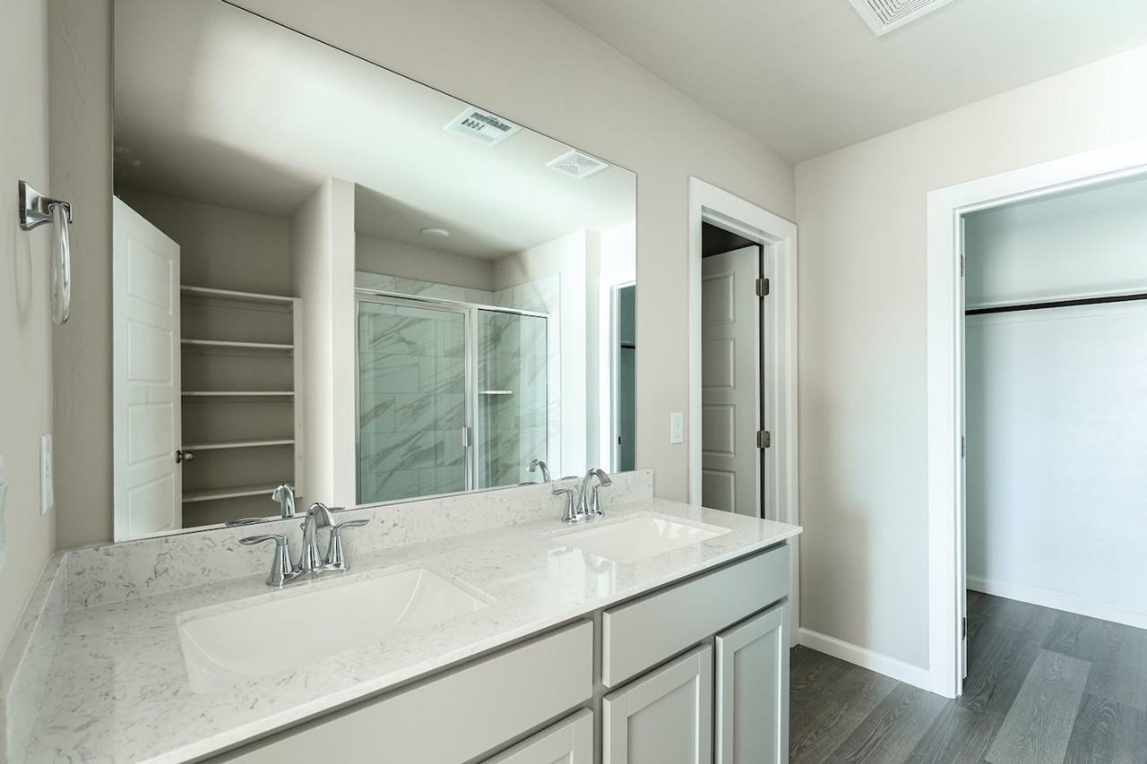 10508 Sw 41st St - Photo 6 of 16
