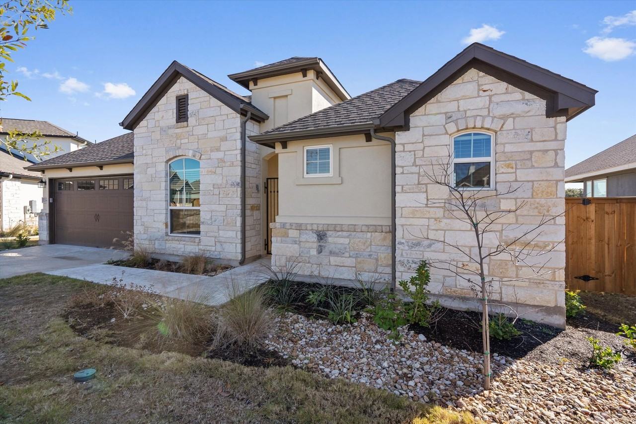 2260 Nates Pl - Photo 6 of 43