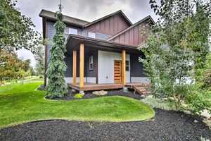 featured image of 2287 Ferguson Ave