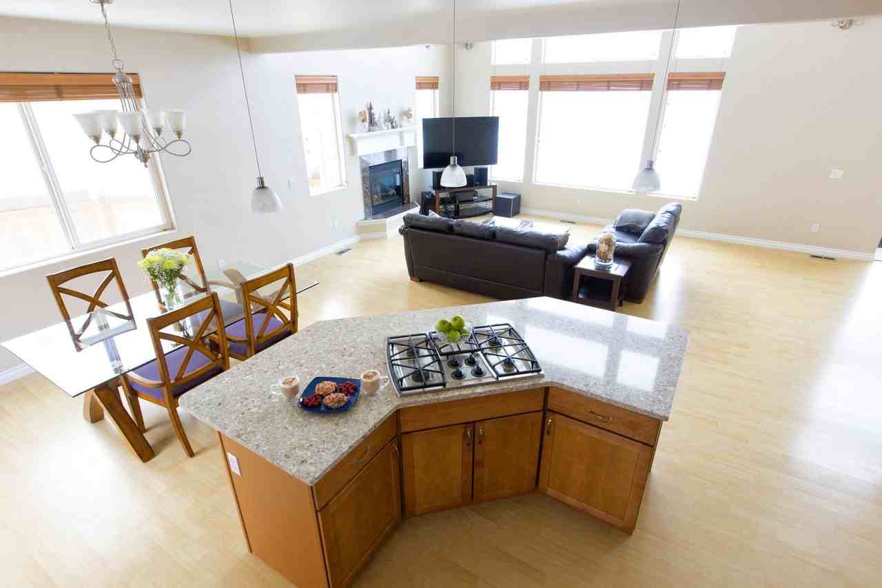 16439 Mills Park Cir - Photo 2 of 26