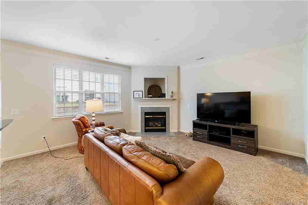 9448 Graywell Ln - Photo 3 of 22