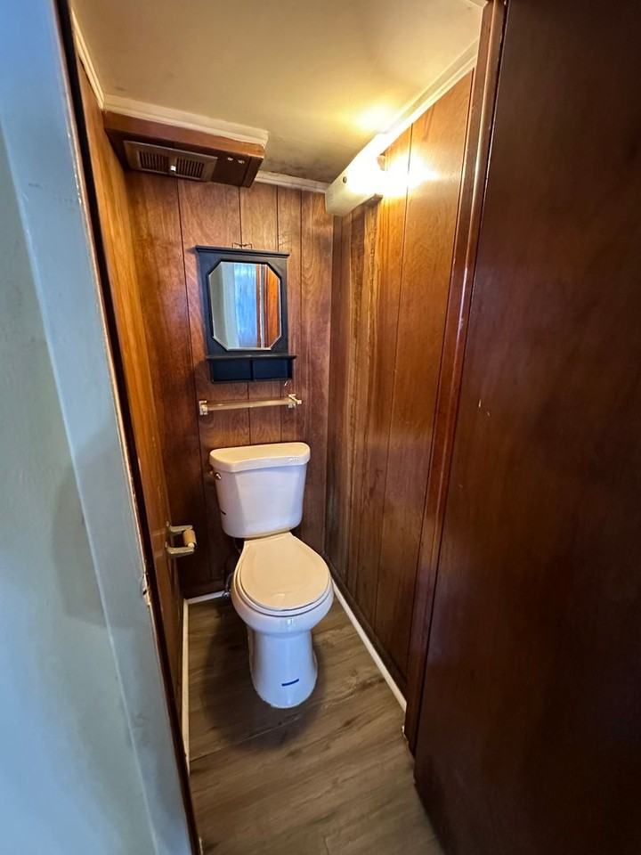 1627 S 26th St - Photo 2 of 18