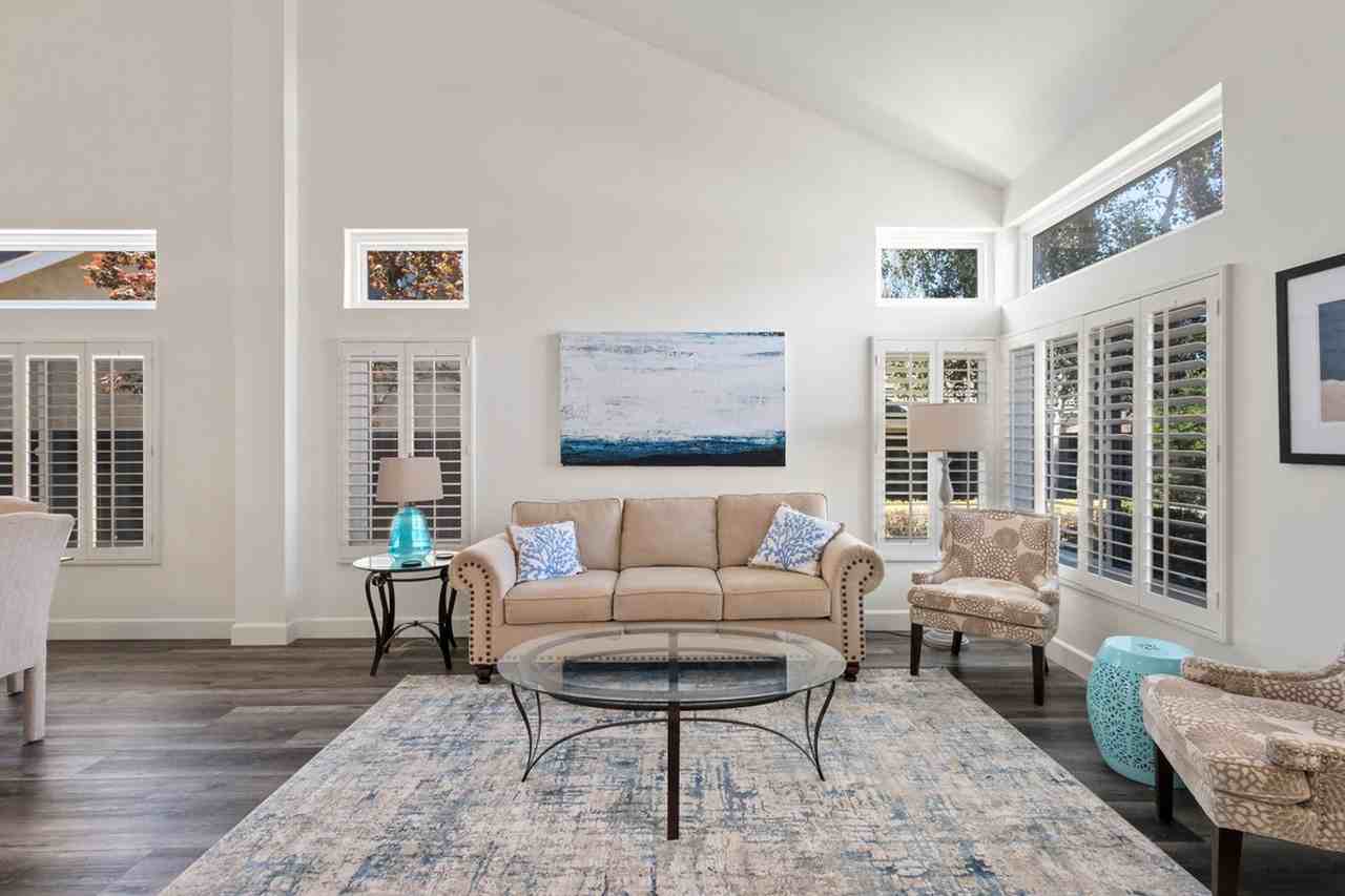 23952 Dory Dr - Photo 2 of 50