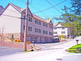 featured image of 1 Pineview Pl