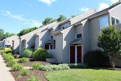 1390 Bradley Dr - Photo 1 of 1