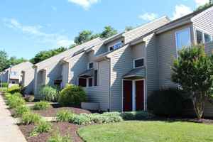 featured image of 1390 Bradley Dr