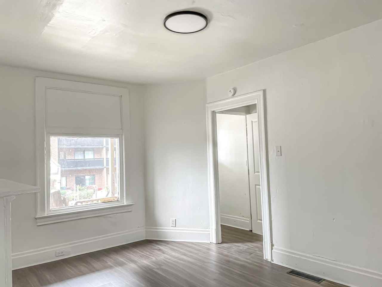 116 Tecumseh St - Photo 2 of 13