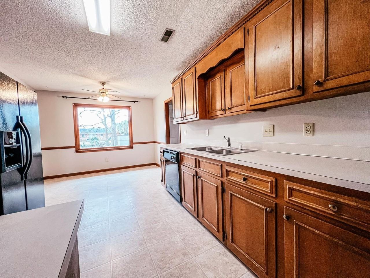4640 Dawn Cir - Photo 5 of 5