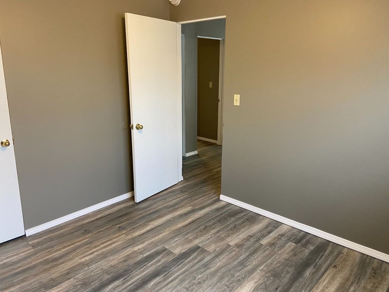 16443 Se Market St - Photo 7 of 20